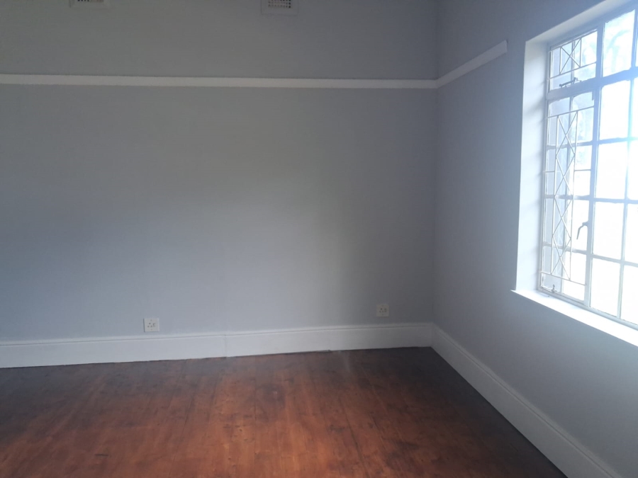 To Let 1 Bedroom Property for Rent in Southernwood Eastern Cape